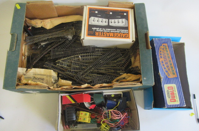 OO gauge track and points all in used condition Image