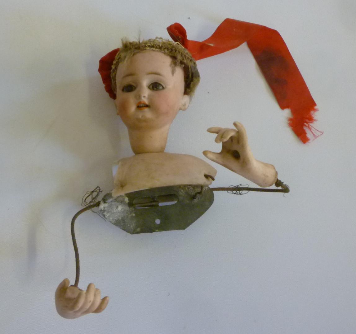 A Simon & Halbig doll's head Image