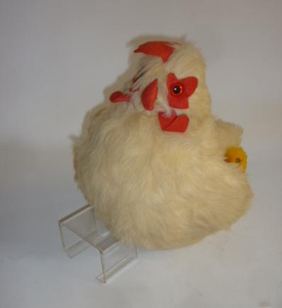 A hen and chicks soft toy Image