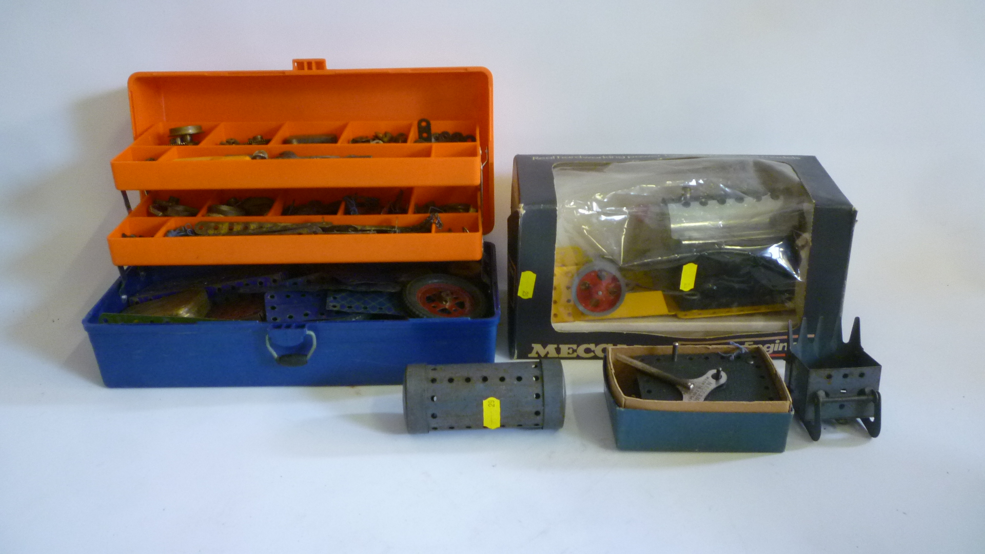 A Meccano stationary steam engine with reverse Image