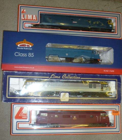 Five locomotives comprising Lima Warship Rapid Image