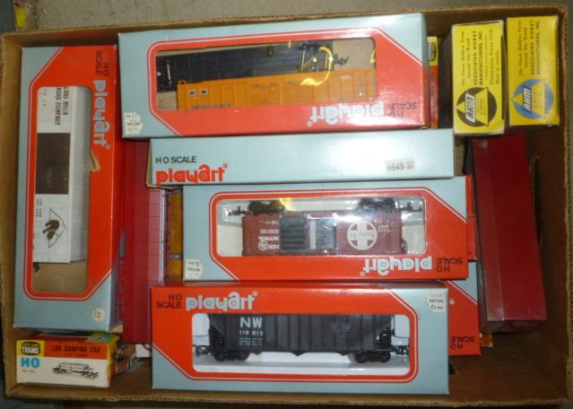 HO American Railways goods rolling stock by Rivarossi Image