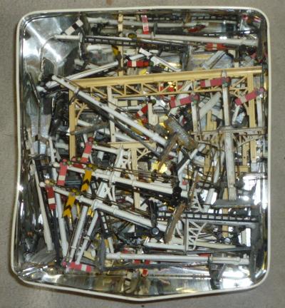 A large quantity of OO gauge signals by Hornby and others including junction and gantry type Image