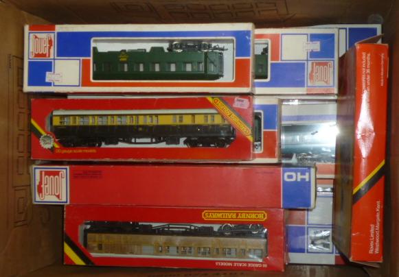 Passenger rolling stock by Hornby and Lima including Intercity coaches Image