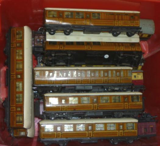 Playworn passenger rolling stock including Hornby Dublo L.N.E.R. coaches Image