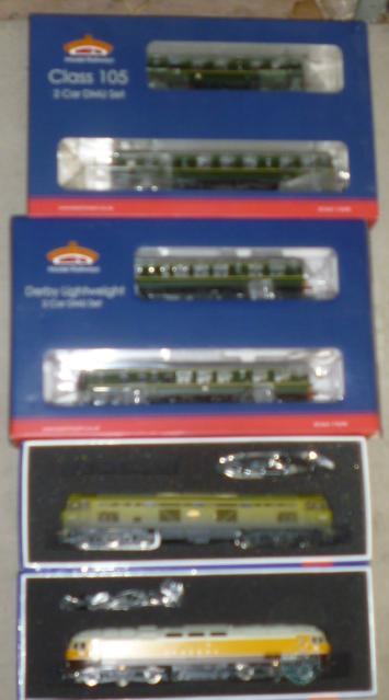 Seven steam locomotives comprising Bachmann B.R. V2 Image