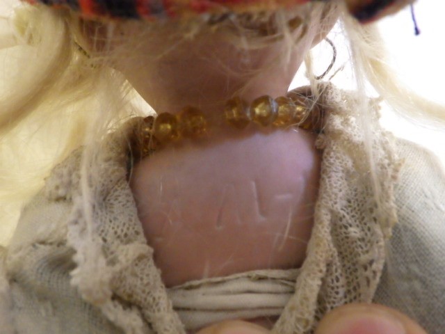 A J. Roger Gault Plastolite socket head doll Image