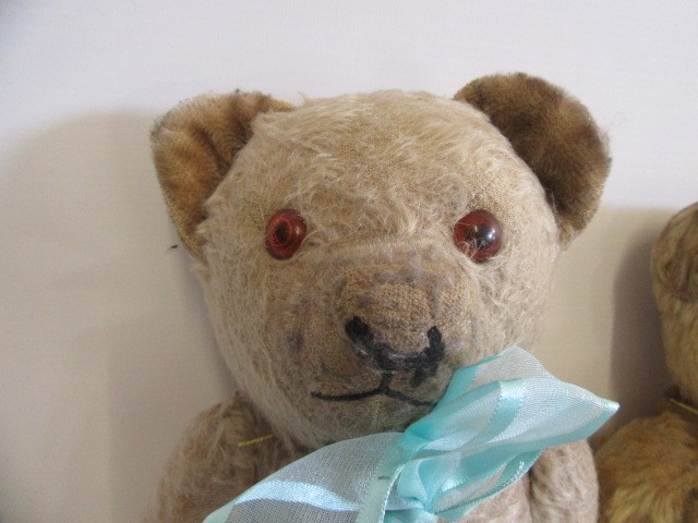 Two pre-war teddy bears Image