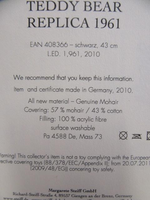 A Steiff Lost and Found growling bear Image