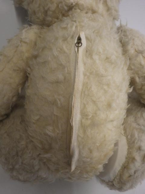 A large vintage teddy bear bag Image