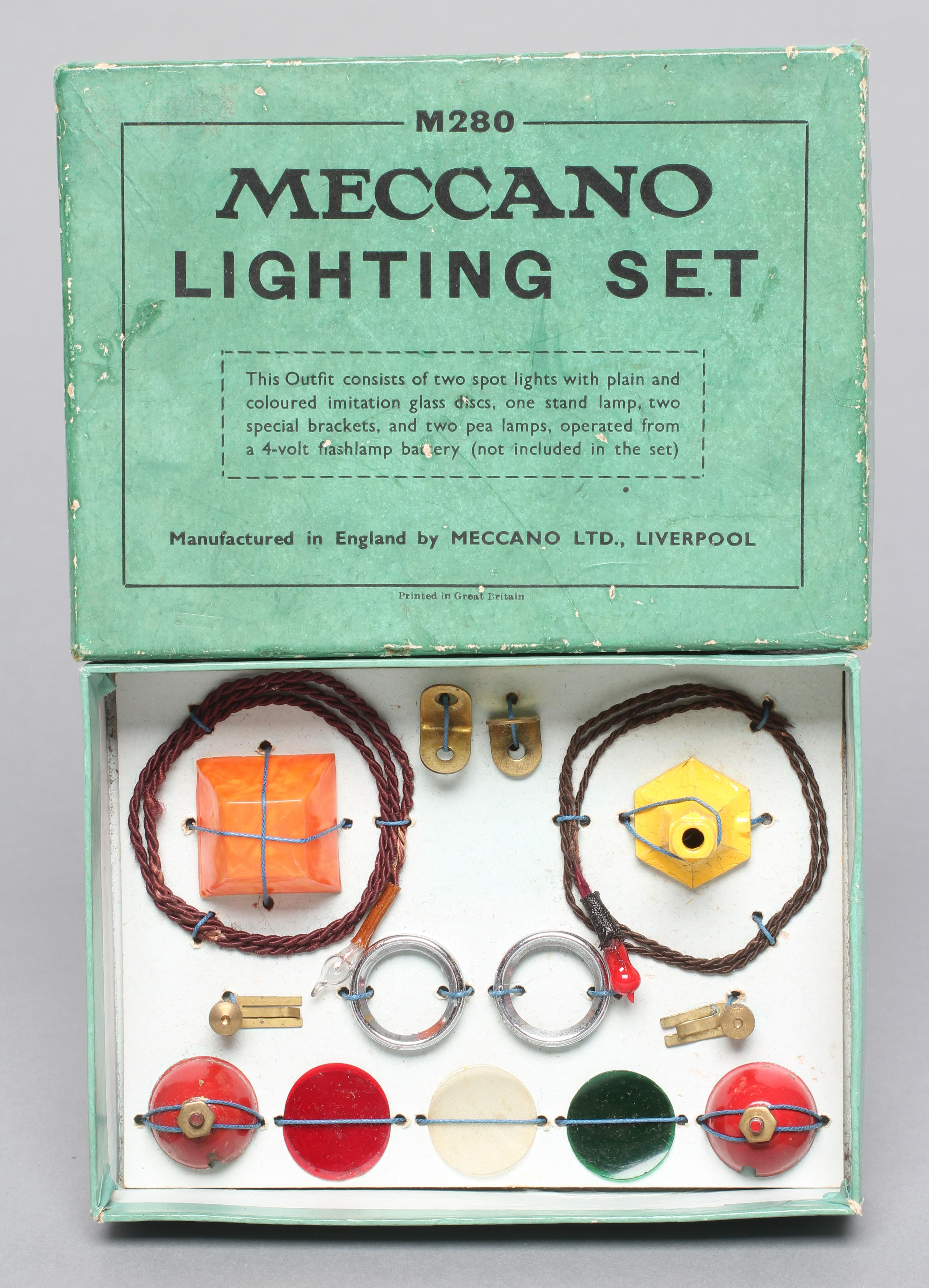 Meccano Lighting Set Image