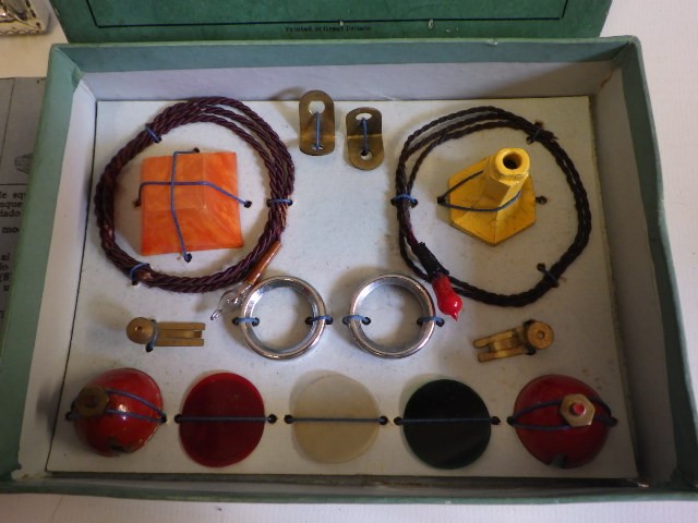 Meccano Lighting Set Image