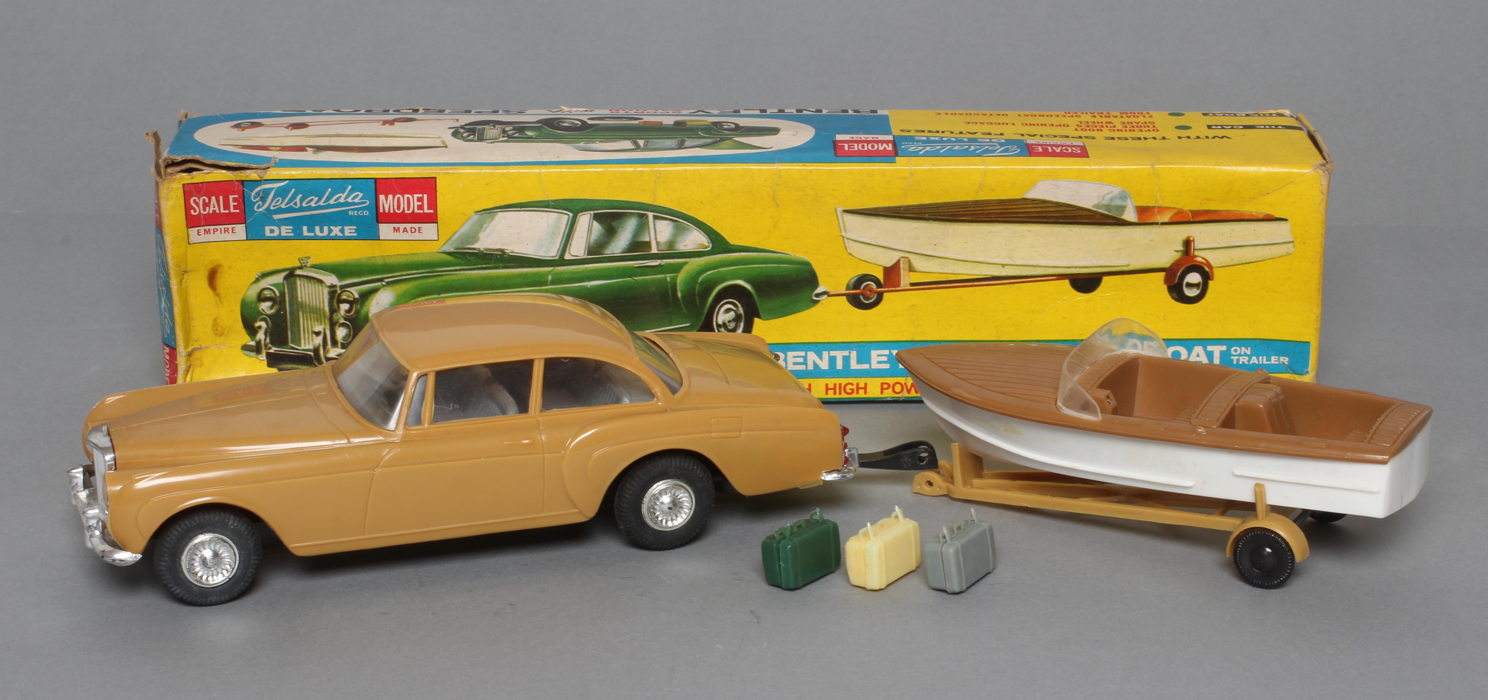 Telsada plastic friction motored Bentley and speedboat Image