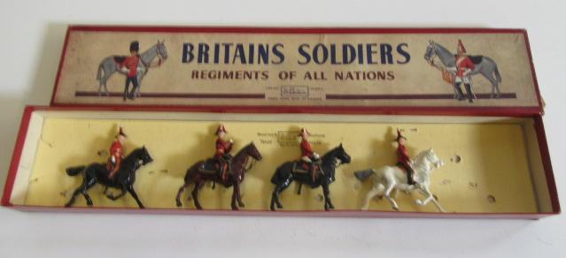 Britains No 201 Mounted Staff Officers Image