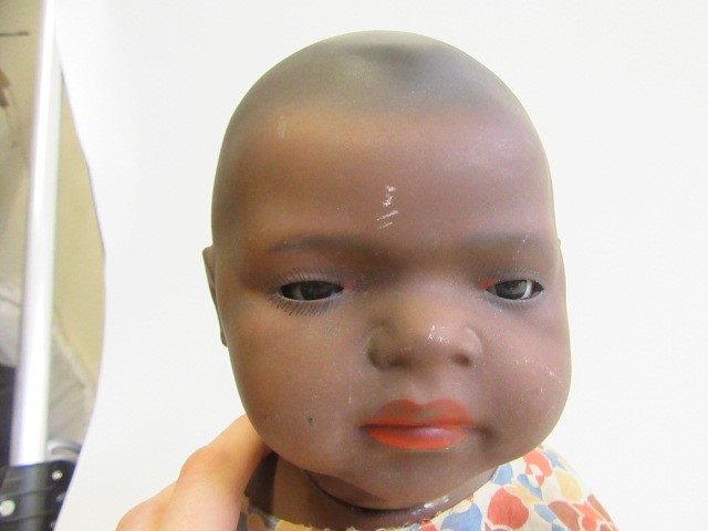 A Heubach Koppelsdorf mulatto character doll Image