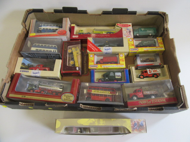 Sixteen diecast vehicles by Lledo and others Image