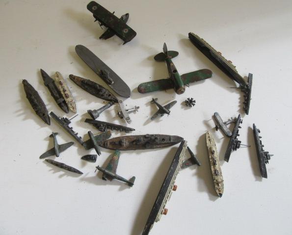 Lead cast ships and aircraft by Dinky and others Image