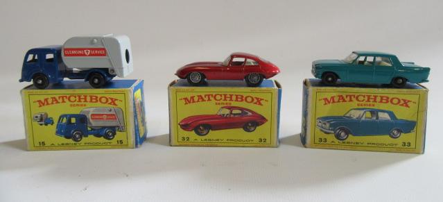 Matchbox vehicles 15 Dennis Refuse truck Image