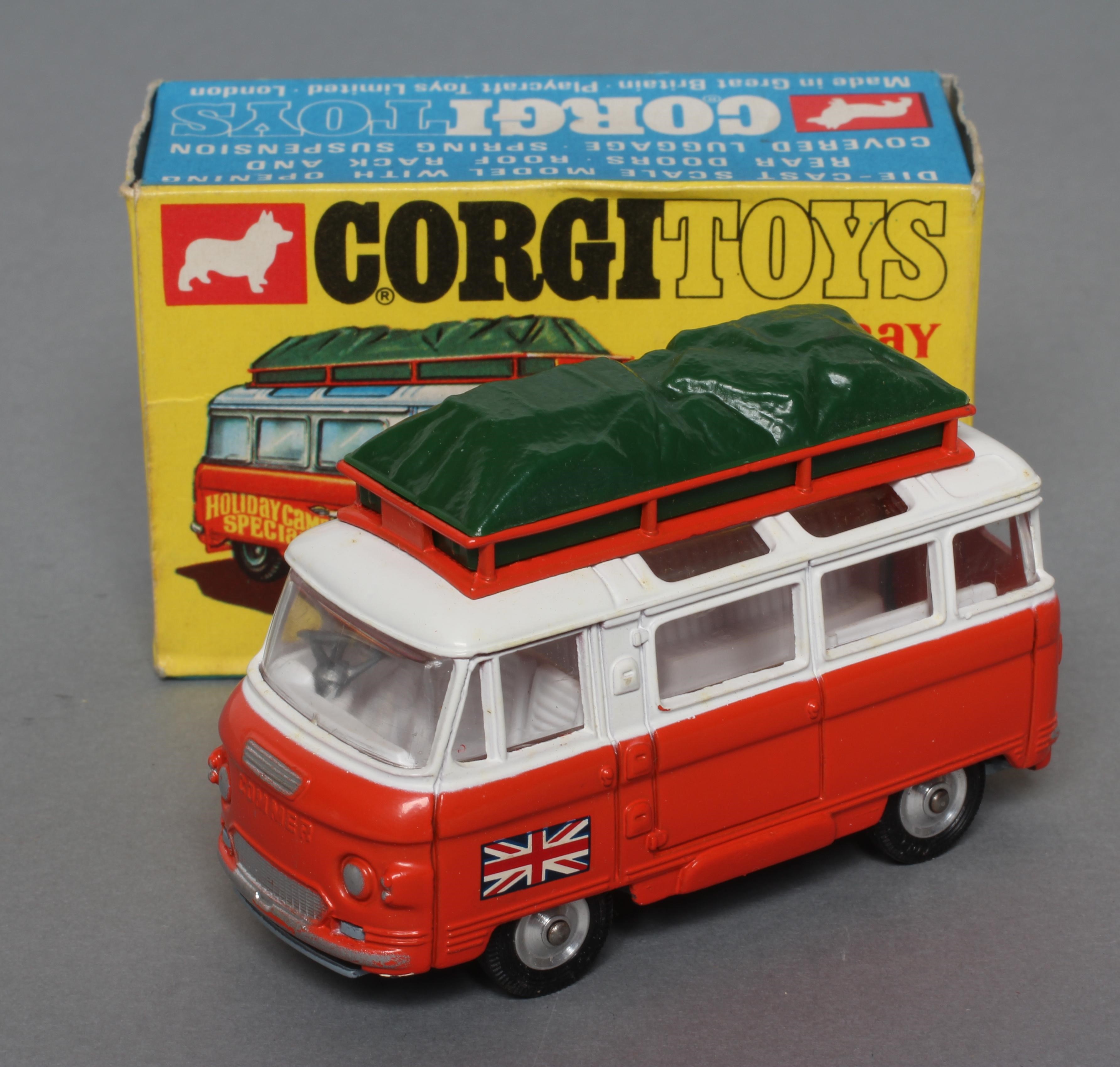 Corgi 508 Holiday Camp Special Commer Bus Image