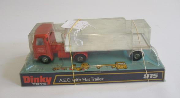 Dinky 915 A.E.C. with flat trailer Image