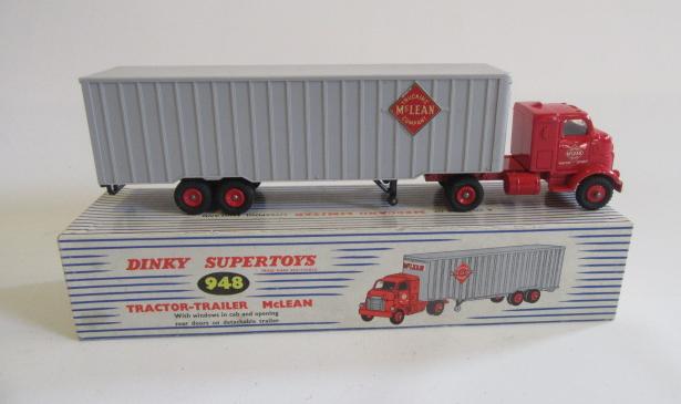 Dinky 948 McLean tractor and trailer Image
