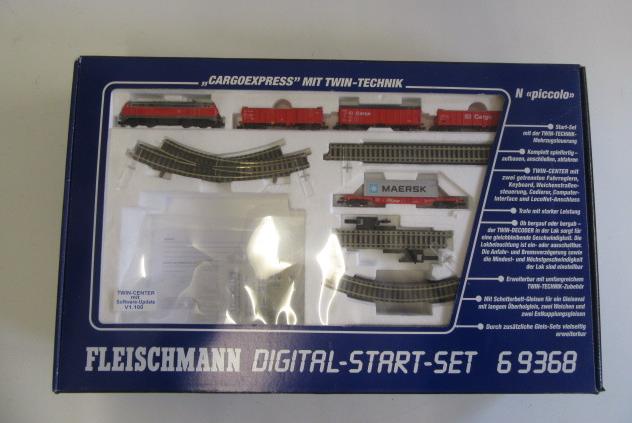 Fleischmann N gauge Digital Starter Set Cargo Express with digital diesel locomotive Image