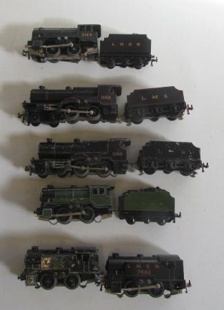 Trix Twin locomotives comprising L.M.S. 4-4-0 tender locomotives Image