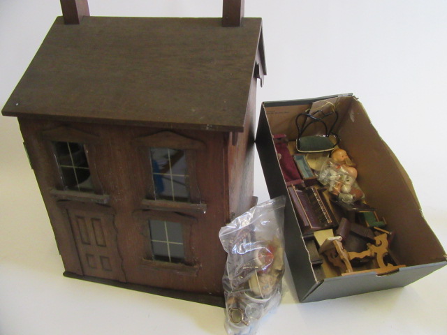 A pre-war wooden dolls house Image