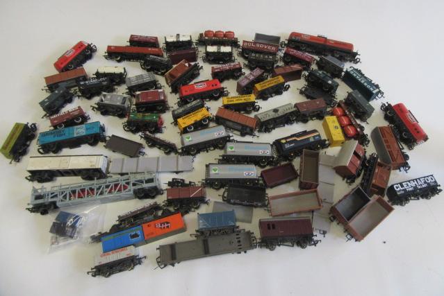A large quantity of goods rolling stock by Hornby Image