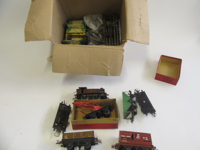 Playworn Hornby clockwork trains including 0-4-0 tank locomotive Image