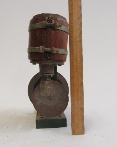 A large single cylinder oscillating engine Image