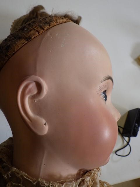 A Bru Jne. & Cie bisque socket head doll Image