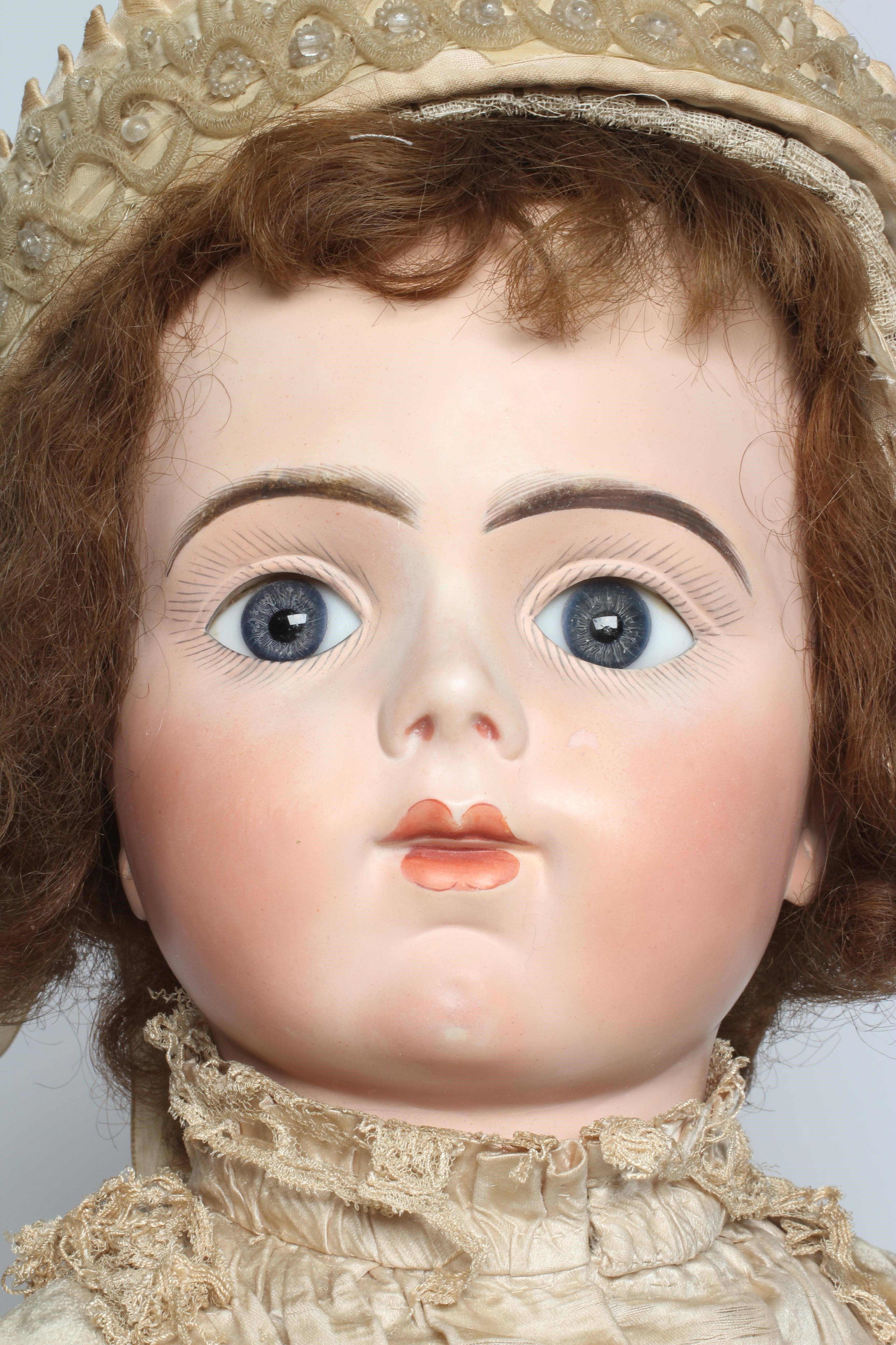 A Bru Jne. & Cie bisque socket head doll Image