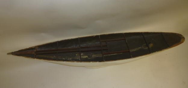 A pond yacht to restore Image