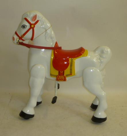 A Mobo style walking horse Image