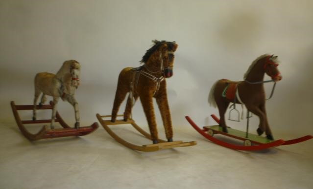A small convertible rocking horse Image