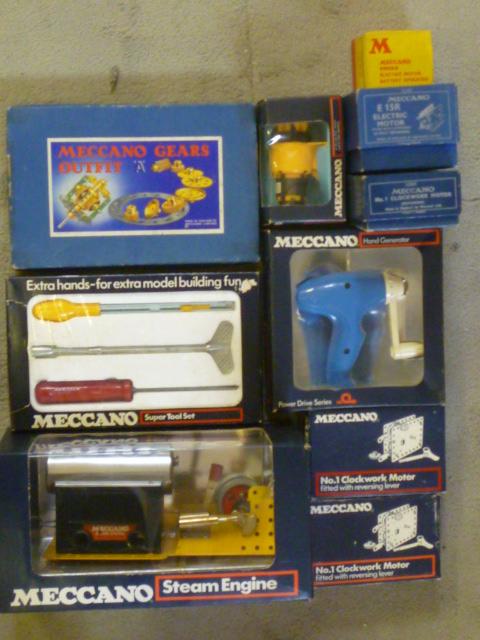 Meccano accessories comprising three No 1 Clockwork motors Image