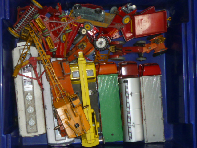 Twenty seven Dinky models including 902 Foden flat truck Image