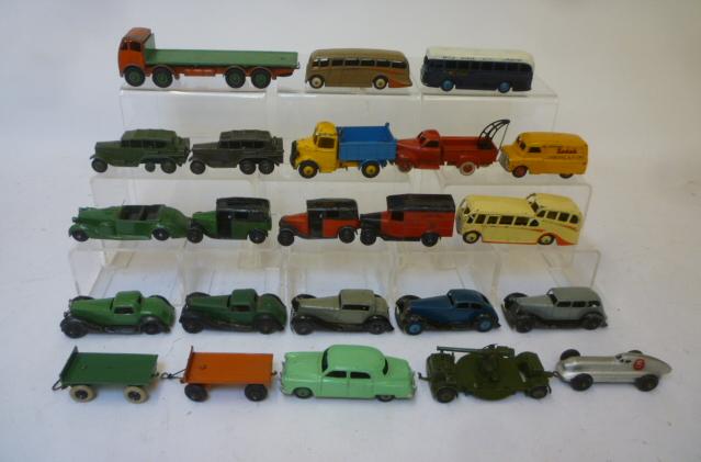 Twenty three early post war Dinky models including Foden 8 wheel lorry and seven early cars Image