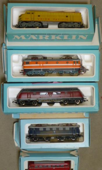 Five Marklin three rail locomotives comprising 3043 R01010 electric locomotive Image