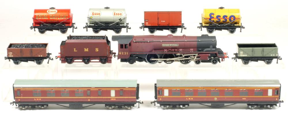 Hornby Dublo Duchess of Atholl in L.M.S. red Image