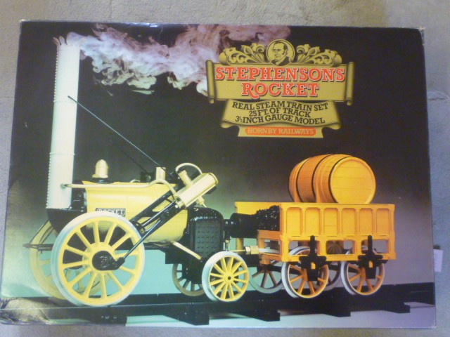 A Hornby Stephenson's Rocket 3 1/2" gauge live steam train set comprising locomotive Image