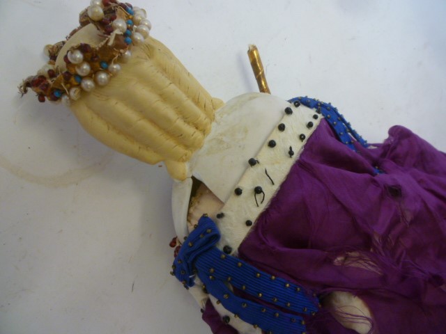 A china shoulder head doll Image