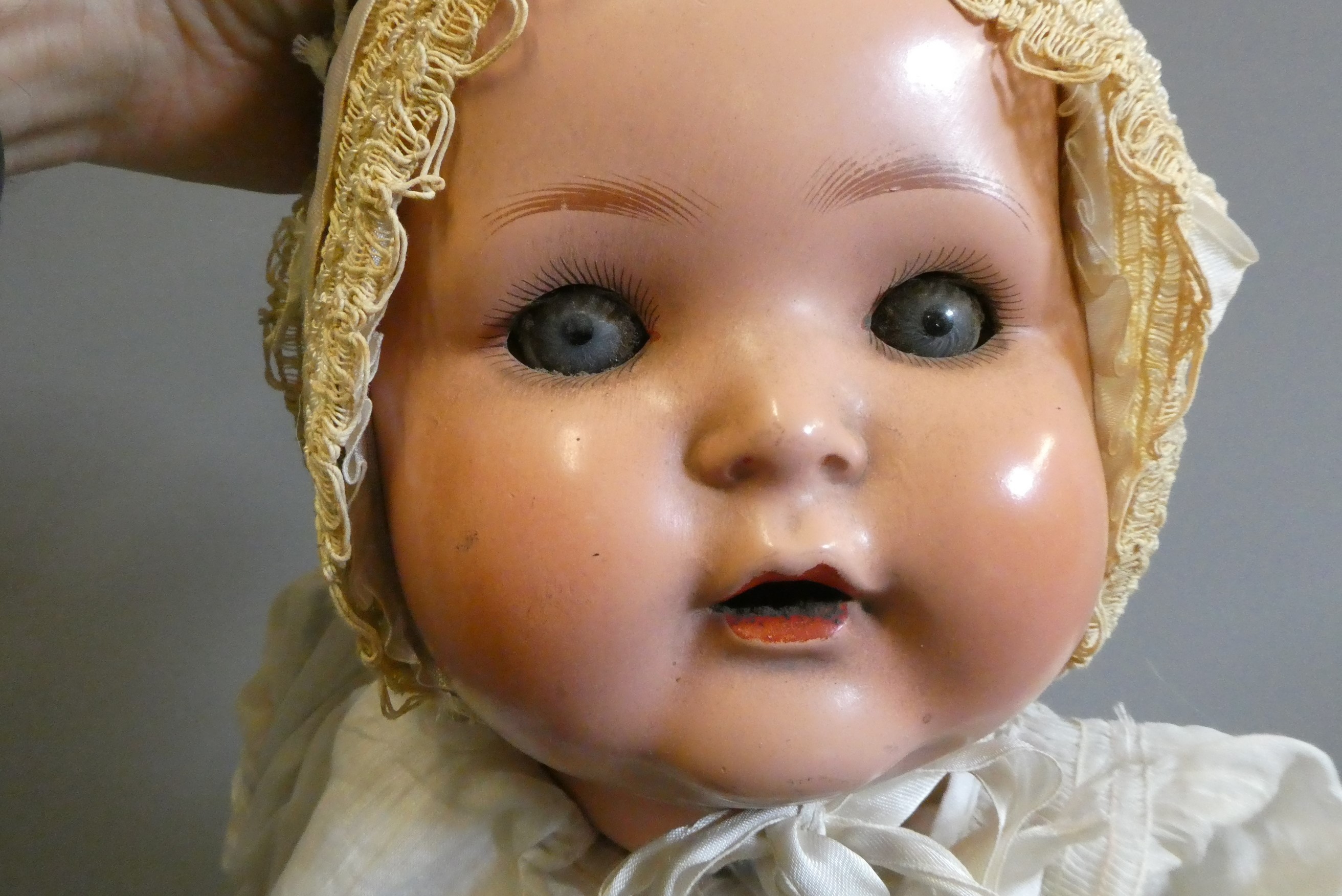 Two socket head dolls Image