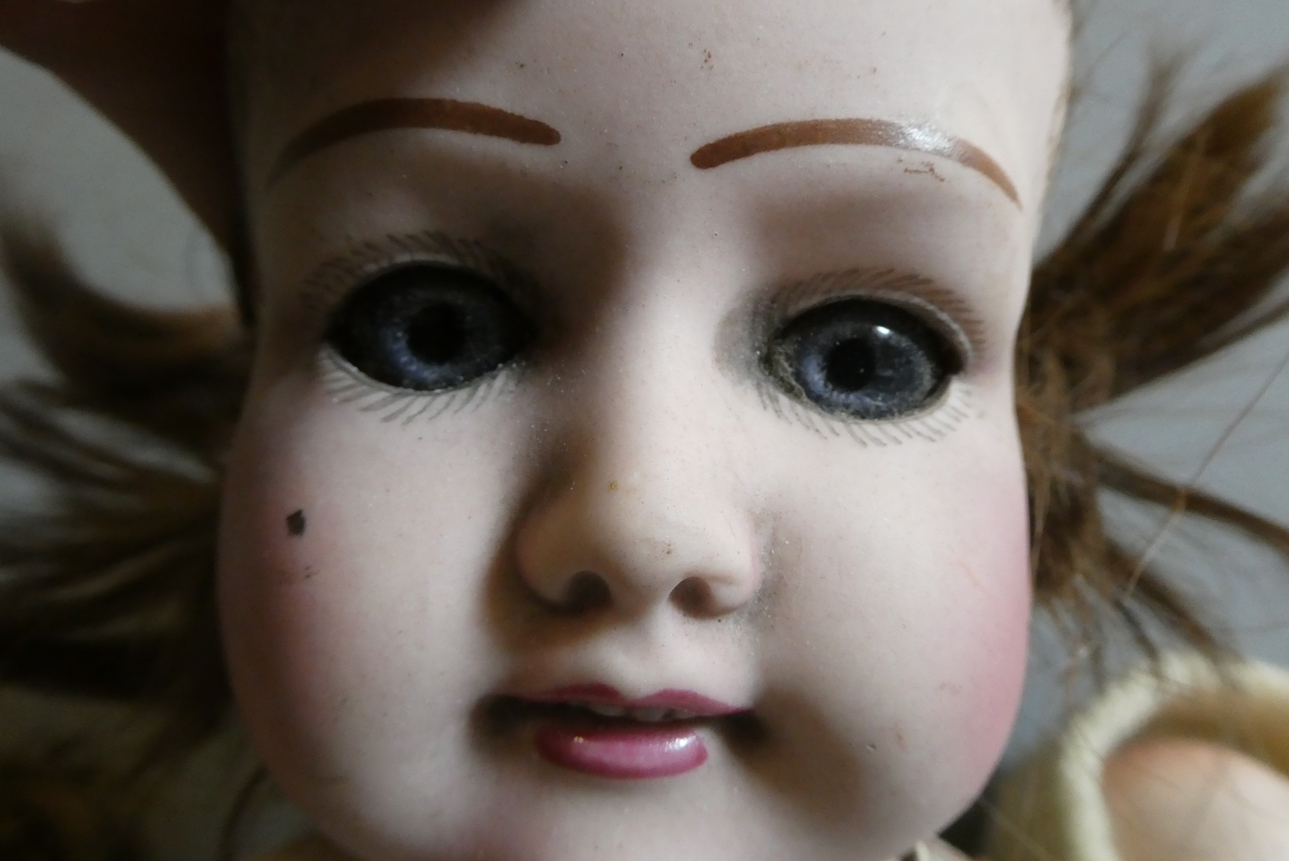 Eight vintage and early 20th century dolls, including an AM 351 baby, a Heubach Koppelsdorf 300, Image