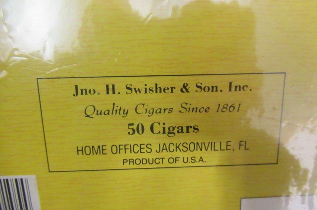 A box of 50 King Edward Imperial cigars Image