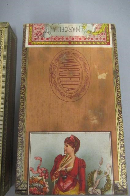 A box of 25 Marcella Chica cigars Image