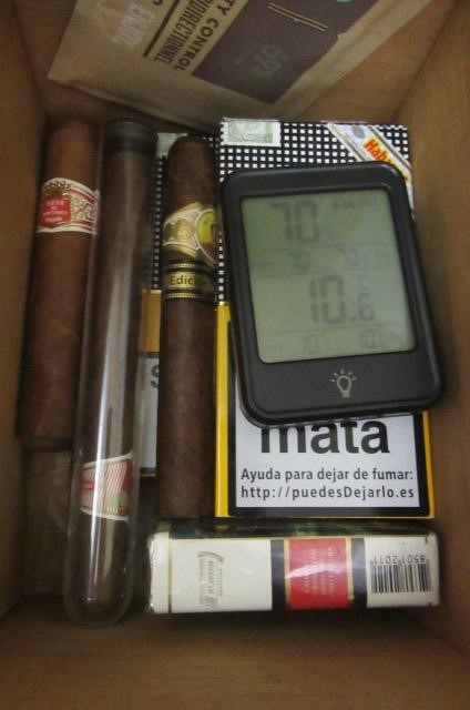 A larger Parker burr walnut veneer humidor with key Image