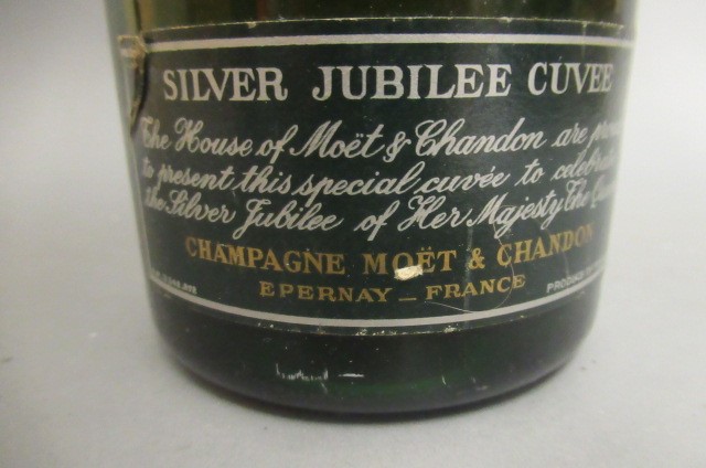 One bottle 1977 Moet & Chandon Silver Jubilee Cuvee Image