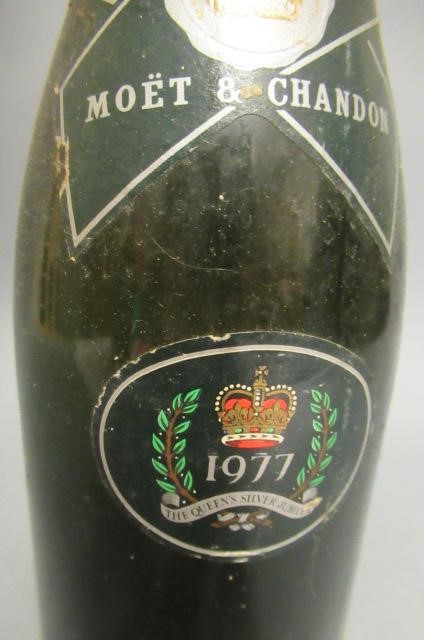 One bottle 1977 Moet & Chandon Silver Jubilee Cuvee Image